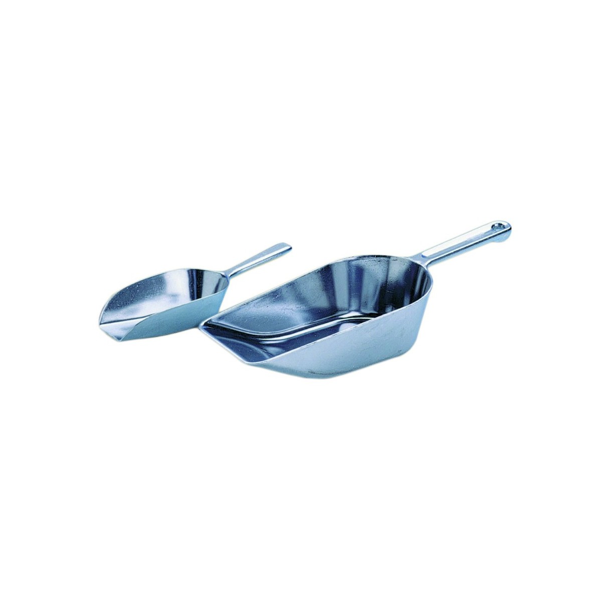 PELLE À FARINE EN ALUMINIUM 18CM 11.3CL